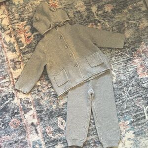 Gap Baby Brannan Bear Knit Sweater & Pant Set
